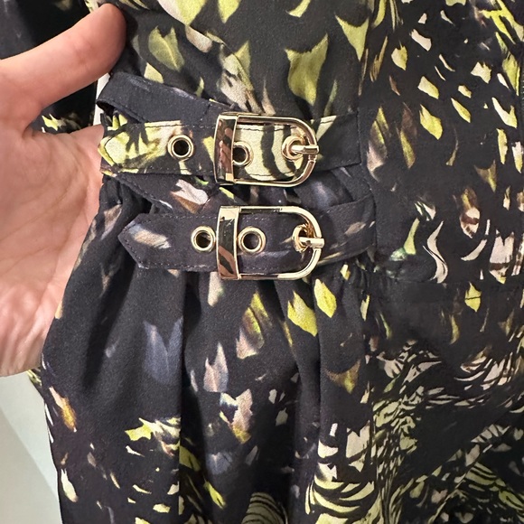 NWT Marciano Dress - Picture 8 of 10